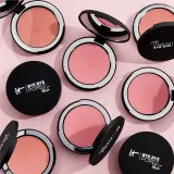 IT Cosmetics Bye Bye Pores Blush - Румяна для щек, 5 г, оттенок Je Ne Sais Quoi — фото 3