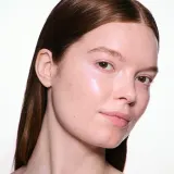 MAC Cosmetics Skinfinish Lightstruck - Жидкий хайлайтер оттенок Lilac Haze, 15 ml — фото 4