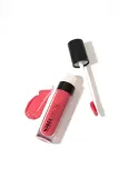 NOBEA Day-to-Day Matte Liquid Lipstick - Матовая жидкая помада оттенок Raspberry Red #M06, 7 ml — фото 2