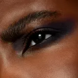 MAC Cosmetics Powder Kiss Soft Matte Eye Shadow - Тени для век оттенок It's Vintage, 1 g — фото 3