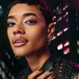 MAYBELLINE NEW YORK Lash Sensational Firework - Тушь для ресниц, увеличивающая объем, удлиняющая и подкручивающая, супер черная оттенок Electro Black, 10 ml — фото 6