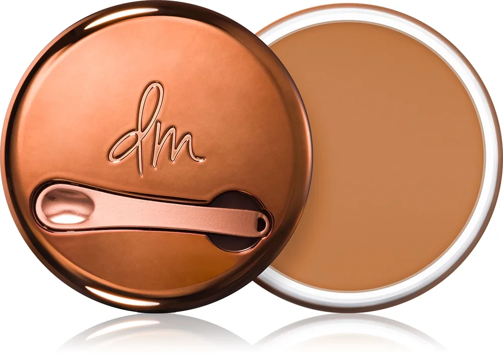 Danessa Myricks Beauty Yummy Skin Blurring Balm Powder - Компактное кремовое тональное основание оттенок 5.5 - Medium To Tan with Neutral Undertones, 18 g