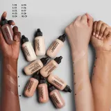 MAC Cosmetics Studio Radiance Face and Body Radiant Sheer Foundation - легкий тональный крем для лица и тела оттенок C3, 50 ml — фото 6