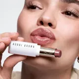 Bobbi Brown Extra Color Shine - Кремовая помада для увлажнения, 3 г, оттенок Nude Sugar — фото 7
