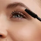 Gabriella Salvete Over The Moon Galactic Volume & Length - Тушь для ресниц с алмазной пудрой, утолщающая и удлиняющая оттенок Black, 9 ml — фото 4