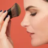 Bobbi Brown Vitamin Enriched Pressed Powder - Пудра в компакте с увлажняющим действием оттенок Neutral, 8 g — фото 6