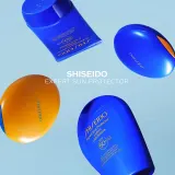 Shiseido Sun Care Tanning Compact Foundation SPF10 - Водонепроницаемый компактный фундамент для тела оттенок Bronze, 12 g — фото 4