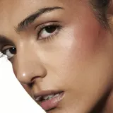 MAC Cosmetics Strobe Liquid Blush - Румяна в жидкой форме оттенок Unsweetened, 4 ml — фото 5