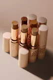 SOSU Cosmetics Contour On The Go - Карандаш для контурирования оттенок Warm Neutral, 7 g — фото 4