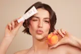 Paese Get The Glow Look Illuminating Face Cream - Многофункциональный тонирующий крем с осветляющим эффектом, 30 ml — фото 5