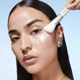 MAC Cosmetics Hyper Real Serum and Moisturizer Brush - Кисть для масок для лица, 1 szt. — фото 2