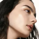 MAC Cosmetics Strobe Cream - Увлажняющий крем с осветляющим эффектом оттенок Goldlite, 50 ml — фото 5