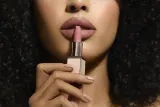 SOSU Cosmetics Matte Lipsticks - Матовая помада, оттенок Birthday Suit — фото 4