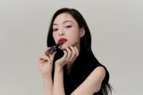 MUZIGAE MANSION Moodwear Blur Lipstick - Матовая помада для губ, увлажняющая оттенок 008 Revenge, 4 g — фото 3