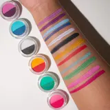 Revolution Relove Water Activated Liner - Eyeliner - Подводка для глаз, 6 г, оттенок Cryptic — фото 4