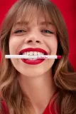 Paese The Kiss Lips Lip Liner - Карандаш для губ оттенок 04 Rusty Red, 0 g — фото 5