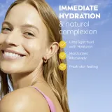 NIVEA SUN Ultra Light - Легкий тонирующий флюид SPF 50+, 40 мл, оттенок Light — фото 6