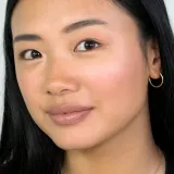 Nudestix Nudies Glow - Многофункциональный хайлайтер в стике оттенок Illumi Naughty, 7 g — фото 3