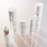 Lancaster Sun Perfect Clear & Tinted Stick SPF50 - Многофункциональный тональный крем-стик SPF 50 для женщин, 12 g — фото 7