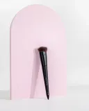 Brushworks Flat Top Contour Brush - Кисть для контурирования тип NO. 11, 1 szt. — фото 2