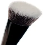 Brushworks Flat Top Contour Brush - Кисть для контурирования тип NO. 11, 1 szt. — фото 3