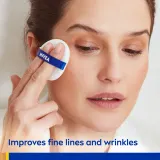 NIVEA Hyaluron Cellular Filler Cushion - Тональная основа в губке 3 в 1 оттенок 03 Dark, 15 g — фото 2