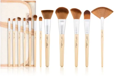 Luvia Cosmetics Bamboo Bamboo’s Root - Набор кистей с чехлом, 12 шт