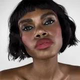 Smashbox Halo Sheer To Stay Color Tints - Бальзам для губ: рож в плыни и блисцжик до уст, 10 мл, оттенок Pomegranate — фото 4
