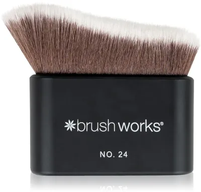 Brushworks Blending Face & Body Brush - Кисть кабуки для лица и тела тип NO. 24, 1 шт