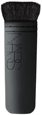 NARS ITA KABUKI BRUSH - Плоская кисть кабуки ITA BRUSH, 1 шт