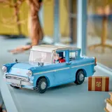 Конструктор LEGO Harry Potter 76470 Заколдованный летающий Ford Anglia — фото 8