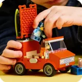Конструктор LEGO Bluey 11202 Блю и семейная поездка на машине — фото 6