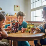 Конструктор LEGO Harry Potter 76452 Магазин квиддичного снаряжения и кафе-мороженое — фото 8