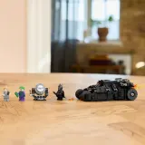 Конструктор LEGO DC Comics 76303 Тумблер Бэтмена против Двуликого и Джокера — фото 8