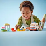 Конструктор LEGO DUPLO Town 10447 Машина скорой помощи с водителем — фото 5