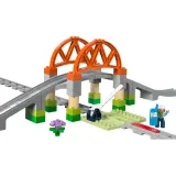 Конструктор LEGO DUPLO Town 10426 Мост и железнодорожные пути набор для расширения — фото 3