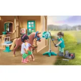 Playmobil Horses 71352 of Waterfall Иппотерапия и ветеринарная клиника 164 детали — фото 4
