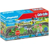 Playmobil City Life 71332 Курсы велосипедной езды 34 детали — фото 1