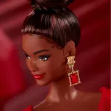 Barbie Signature 80-летие - Коллекционная кукла в блестящем красном платье JBJ18 — фото 4