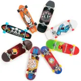 Spin Master 6067138 — Tech Deck «Коллекция с эксклюзивной фигуркой» — набор из 8 фингербордов 20142285 — фото 4