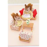 Epoch 4464 — Sylvanian Families «Трёхпредметный набор мебели для отдыха» 4464 — фото 4