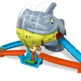 Mattel JHL96 — Трасса Hot Wheels «Акула: авария на пляже» с 1 машинкой JHL96 — фото 5