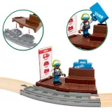 BRIO 36102 «BRIO World Деревянная железная дорога с инерционным поездом, 28 деталей» 36102 — фото 5