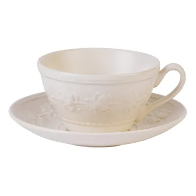 Wedgwood Чайная чашка Festivity Ivory 180 мл с блюдцем 1058030