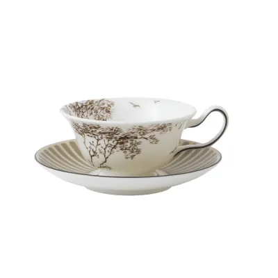 Wedgwood Чайная чашка Parkland 170 мл с блюдцем Пион 1060059