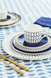 Wedgwood Чашка для эспрессо Renaissance Gold 90 мл с блюдцем 1058000 — фото 2