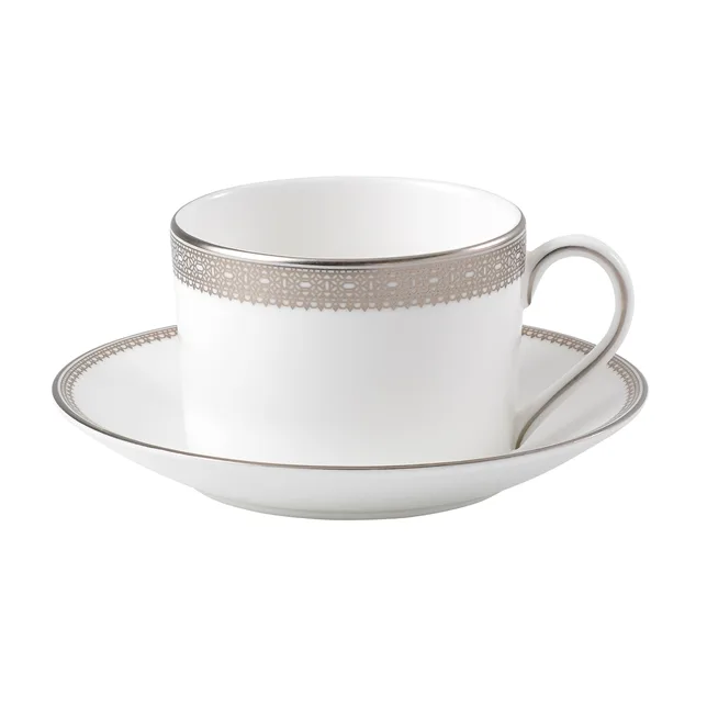 Wedgwood Чайная чашка Vera Wang Lace Platinum 150 мл с блюдцем 1053468