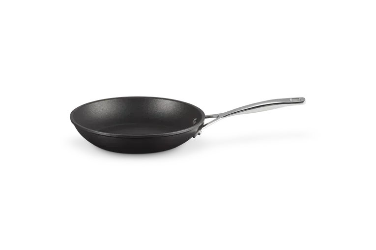 Le Creuset Сковорода с антипригарным покрытием 22 см. 51112220010001