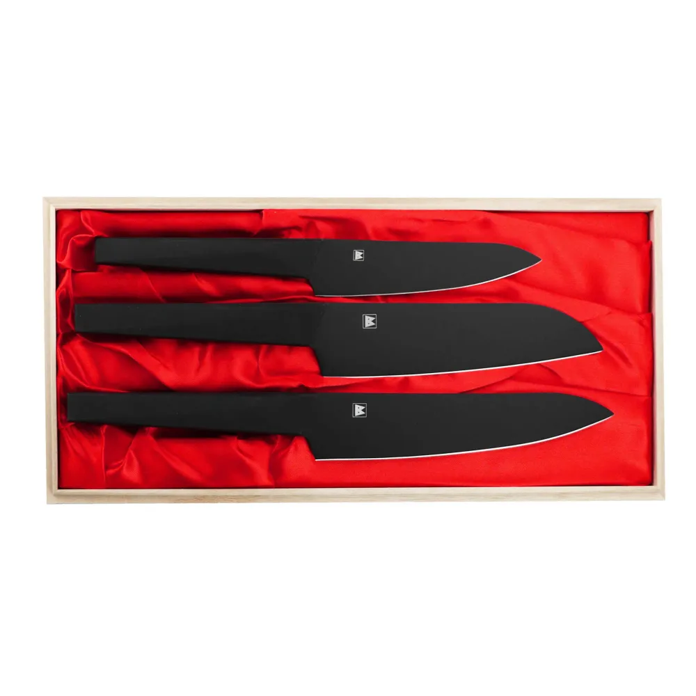Satake Набор из 3 ножей Satake Black в деревянной коробке. HG8682W