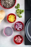 KitchenAid Набор из 4 мисок с крышками Universal 8,5х3,5см, красный ампир KQG177BXERE — фото 5